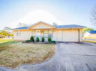 102 S Crestwood Ct, Stillwater, OK 74075