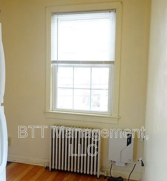 8400 Greenwood Ave #4 — Photo 14