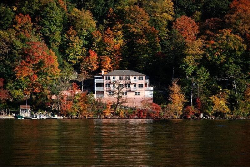1st image of 32 Edgemere Ave