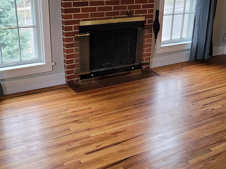 503 Van Brunt St #503 — Photo 8