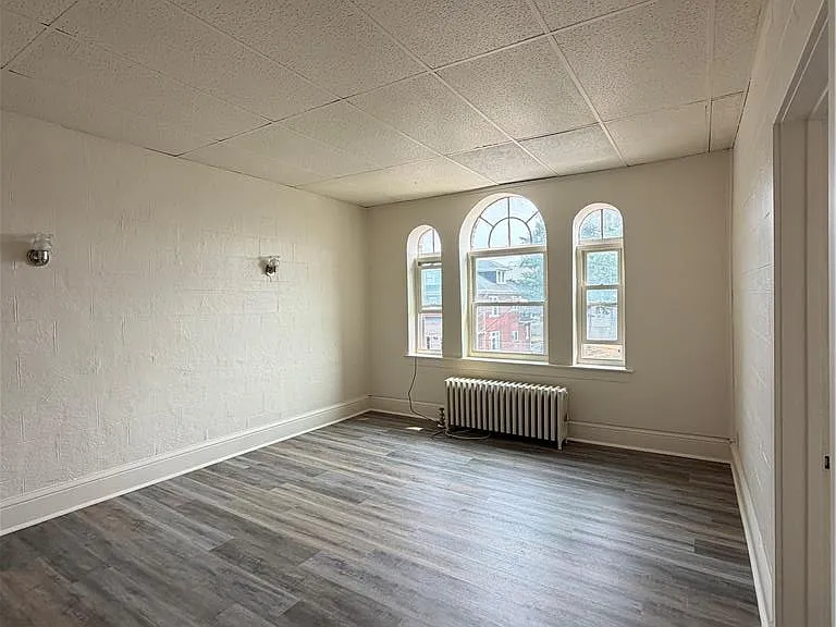 222 S 15th St #10 — Photo 3