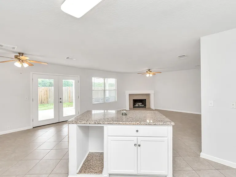 19762 Twin Canyon Ct — Photo 5