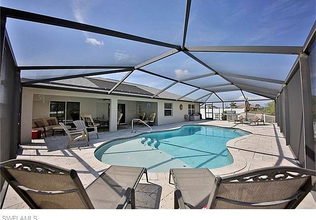 Plenty of room on this huge lanai for entertaining in the sun or shade!