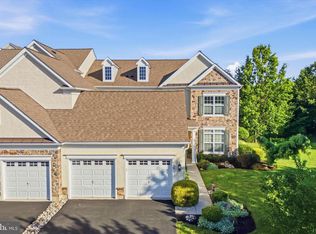 425 Primrose Dr, Lansdale, PA 19446