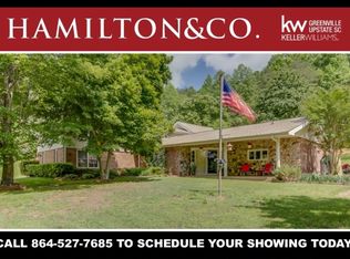 524 Bates Crossing Rd, Travelers Rest, SC 29690