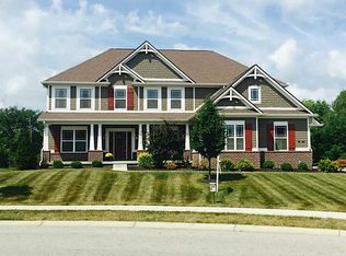 16650 Holly Oak Dr, Carmel, IN 46074