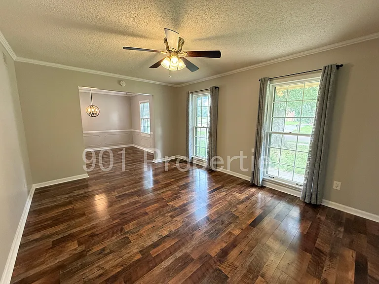 6080 Barrentine Dr — Photo 9