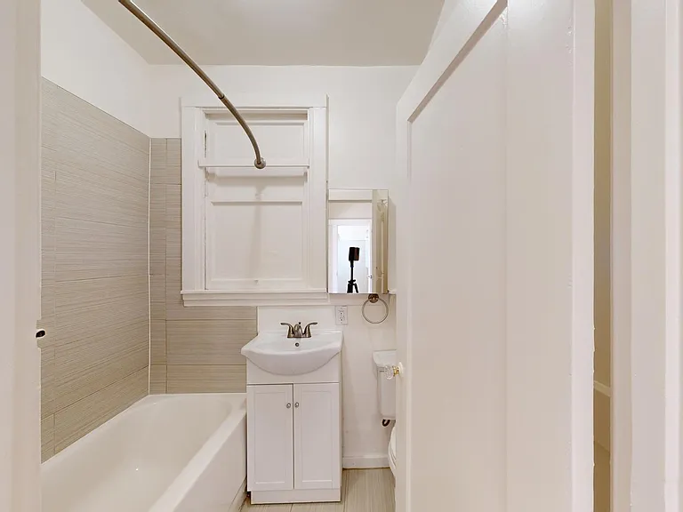 755 O'Farrell Street — Photo 9