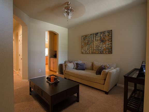 4th image of 13435 Kearney St