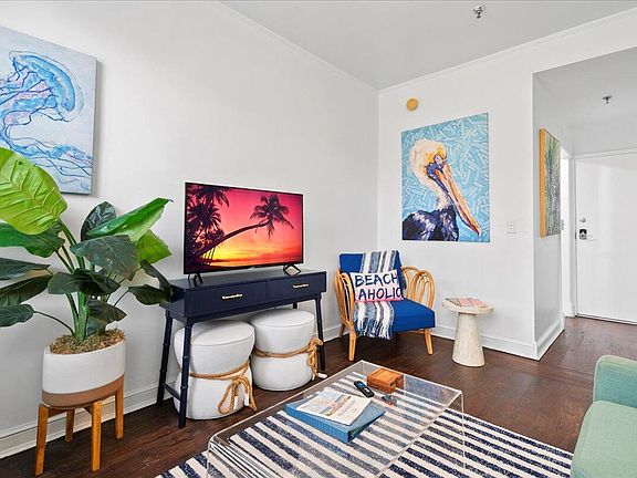 3rd image of 235 Sunrise Avenue #1024