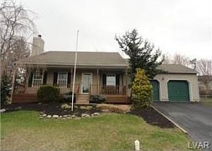 1st image of 3765 Redwood Ct
