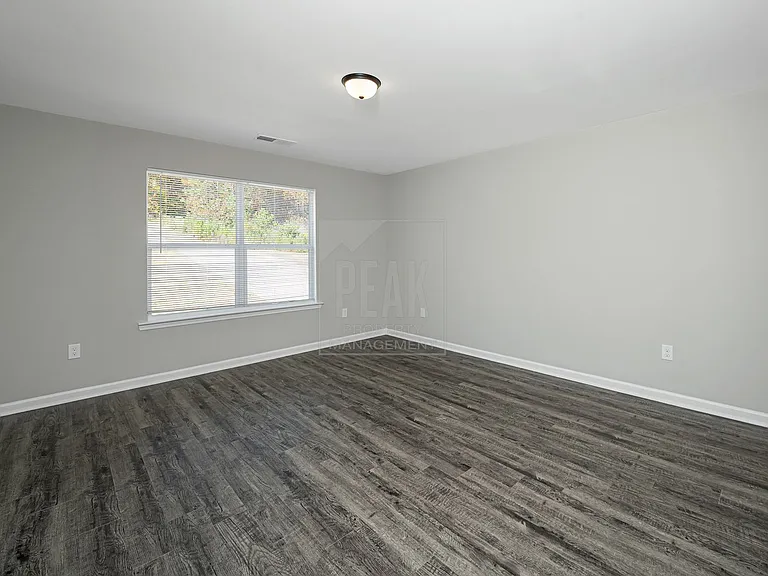 540 Woodland Cir — Photo 24