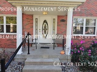 121 McArthur Dr, Louisville, KY 40207