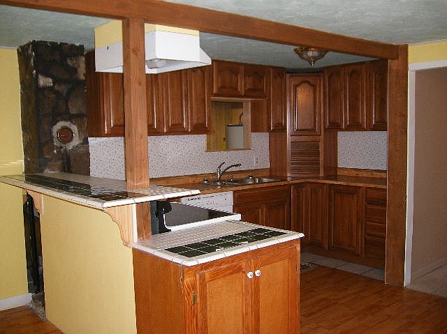 2nd image of 1406 Ponderosa Ave