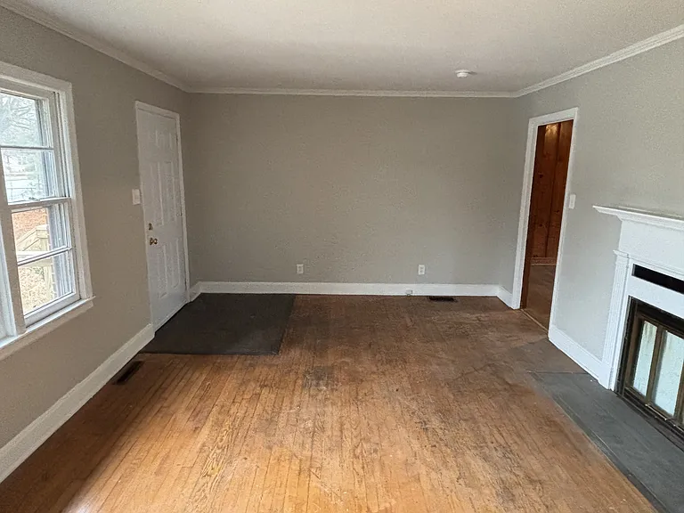 917 Cherry Rd — Photo 3