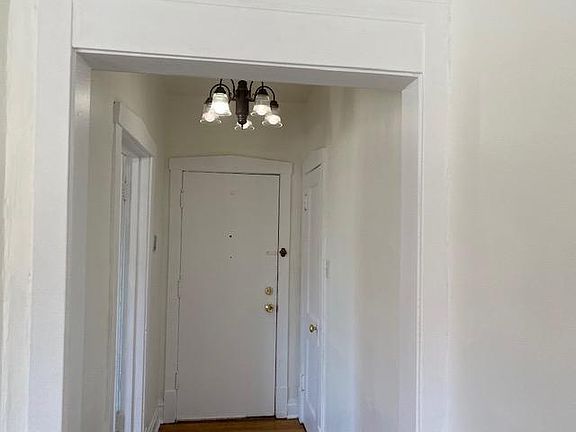 2nd image of 4665 N Manor Ave #2-3