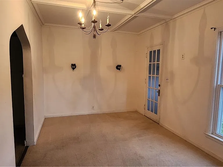 504 Mundy St — Photo 8