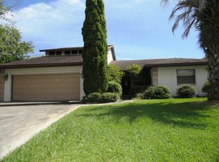 14 Crossway Ct E, Palm Coast, FL 32137