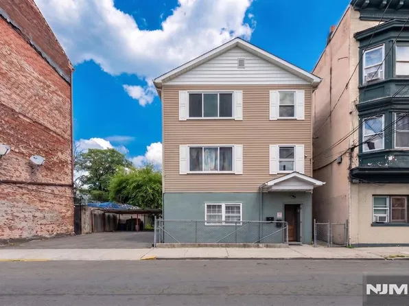 363-365 Summer Street, Paterson, NJ 07501