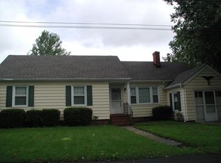 60 Ivy Home Rd, Hampton, VA 23669