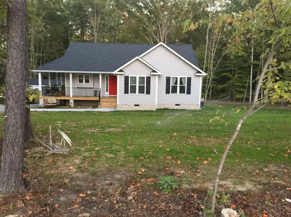 206 Forest Ct, Aylett, VA 23009