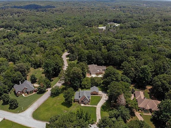 5th image of 3612 Sierra Dr