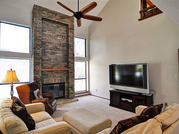3rd image of 1508 Mockingbird Dr