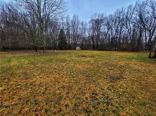 110 John St, Valencia, PA 16059