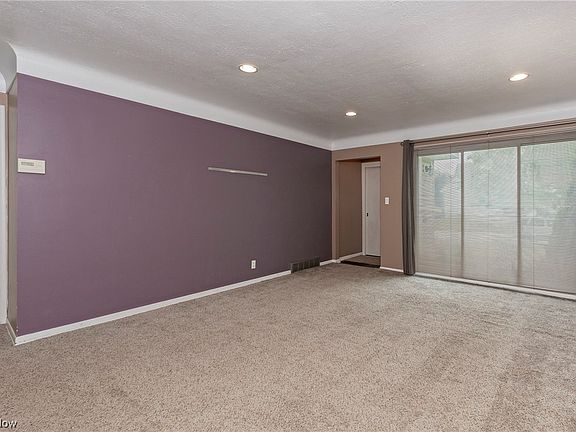 4th image of 5875 Marnell Ave