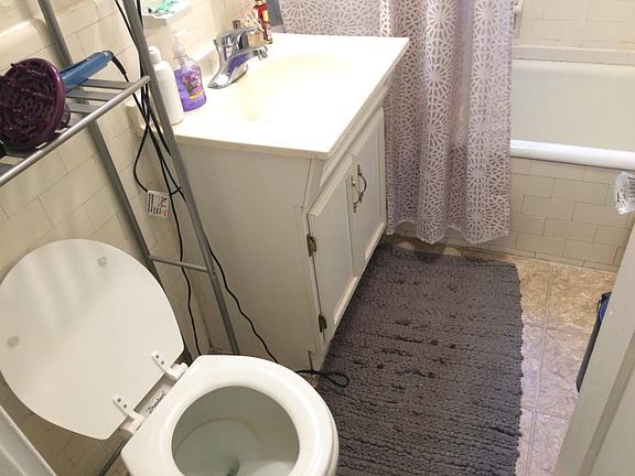 5th image of 5 Lothian Rd APT 33