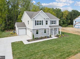 100 Whispering Oaks Dr, Staunton, VA