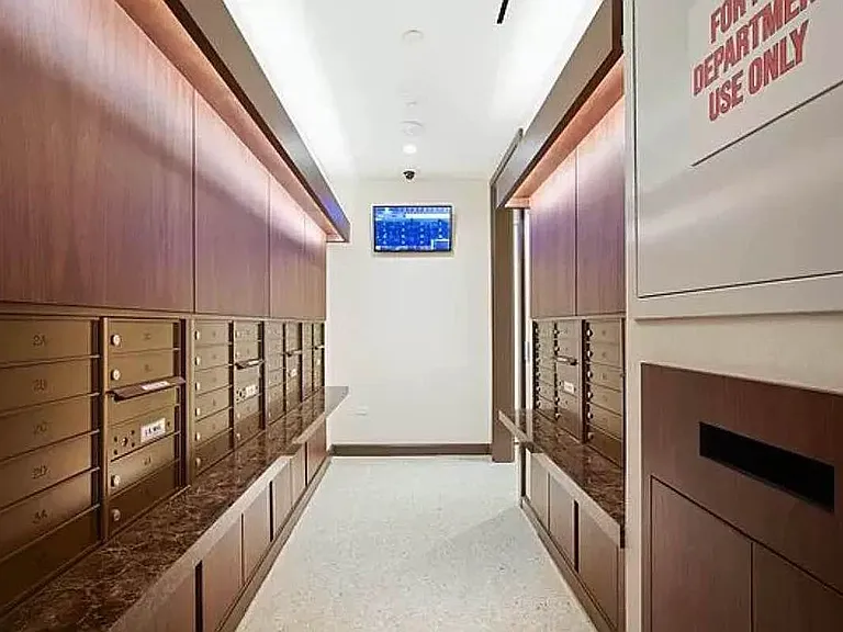 115 E 55th St #Penthouse 4 — Photo 10