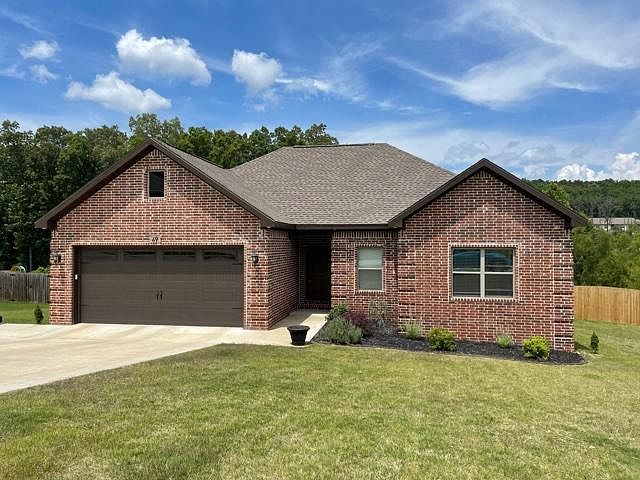 1st image of 49 Riverwood Dr