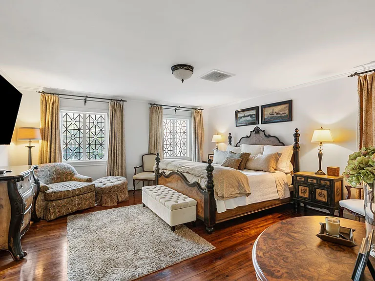 3325 Inwood Dr — Photo 40