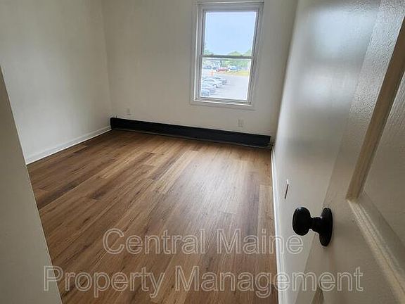 5th image of 39 Northern Avenue Hts APT 5
