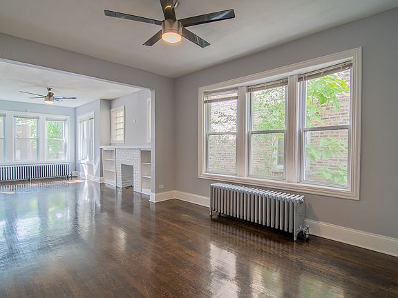 5th image of 3024 N Avers Ave #1