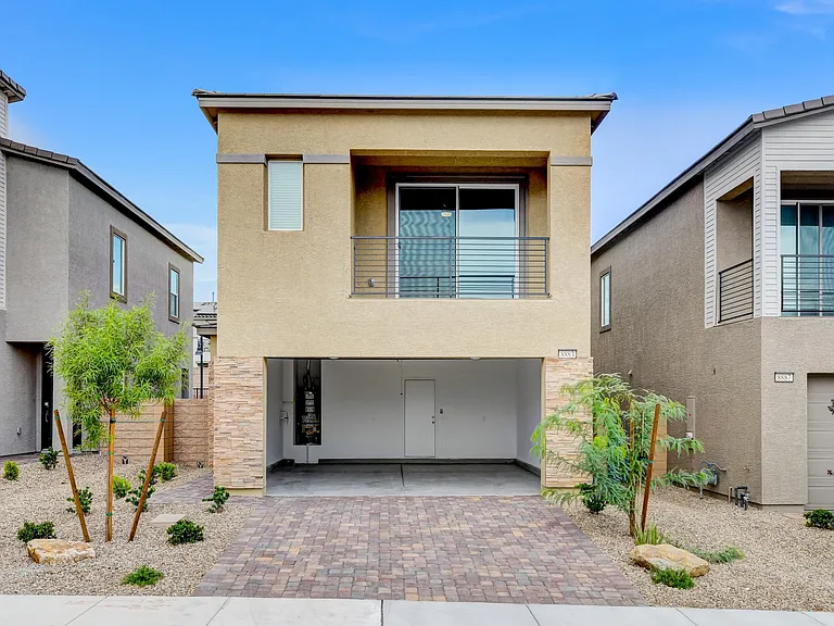 8883 Roadrunner Ravine St — Photo 4