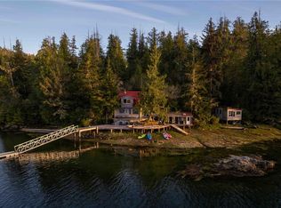 7 Nuchatlitz Is, See Remarks, BC V0P1X0