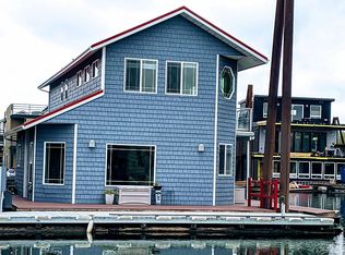 18699 NE Marine Dr UNIT C11, Portland, OR 97230