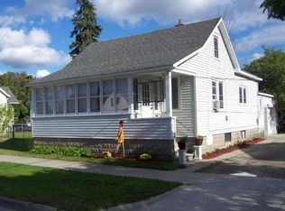 214 N 11th Ave, Alpena, MI 49707