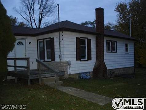 2nd image of 941 10th St