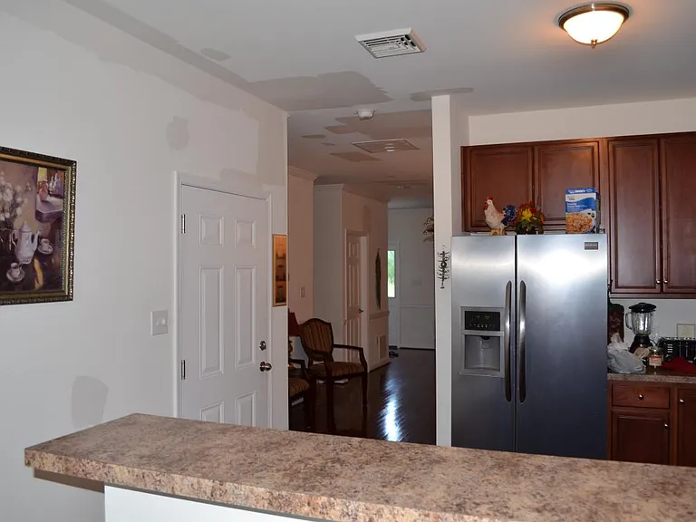 4411 Riverview Ln — Photo 3