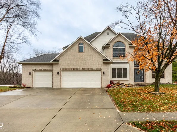 505 Monon Cir, Avon, IN 46123