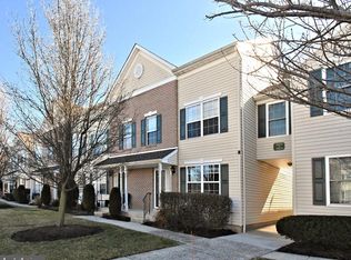 3004 Creekside Ct #42, Warrington, PA 18976