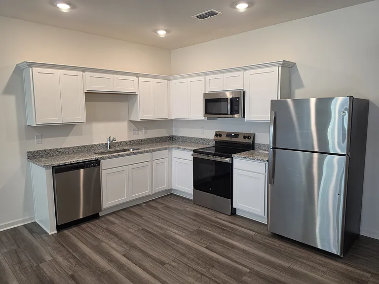3104 Fulong Dr — Photo 14