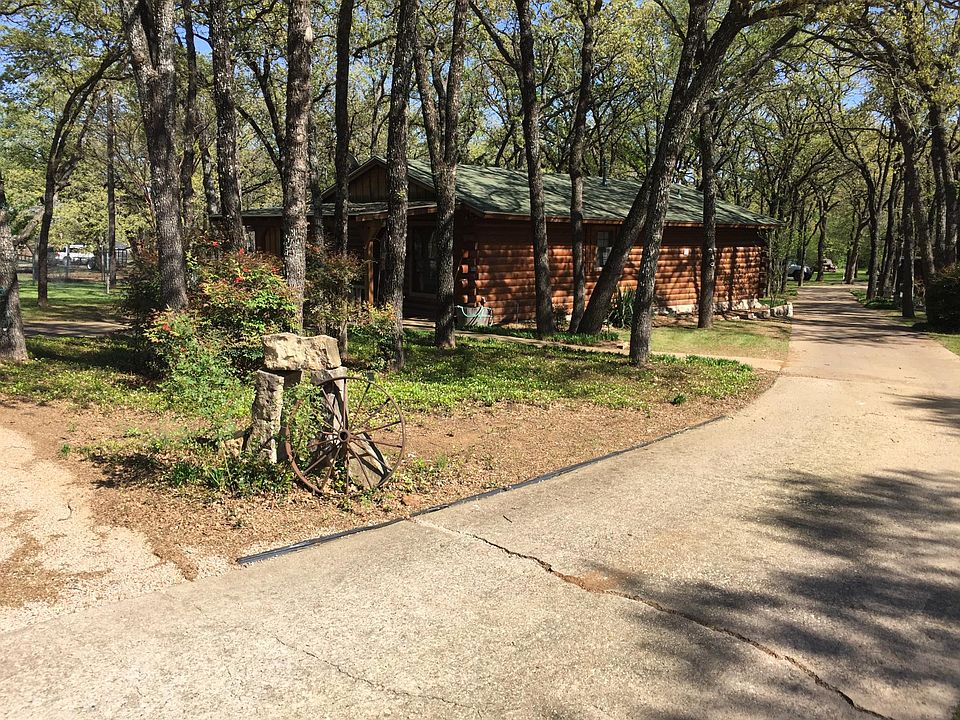 2nd image of 3600 Country Vista Dr