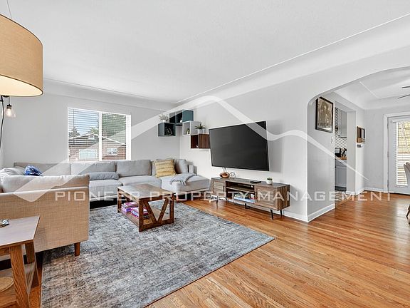 4th image of 2701 N Clayton St