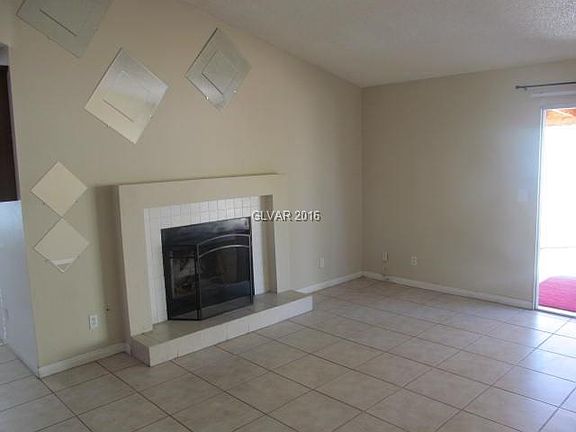 4th image of 2821 Sterling Silver St #0