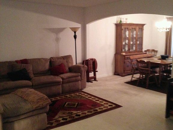 3rd image of 2719 Dodds Ln