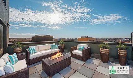 1510 Gates Avenue, #706